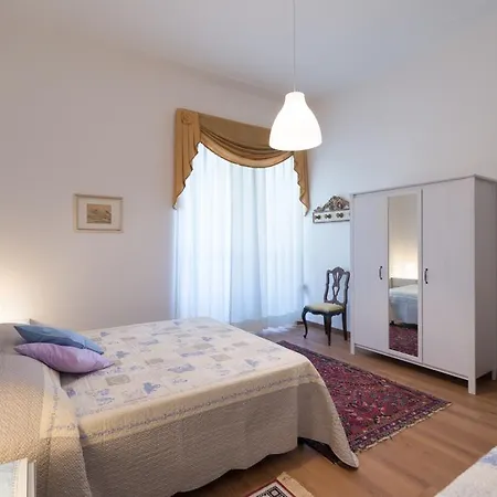Leopolda Dream Apartman *